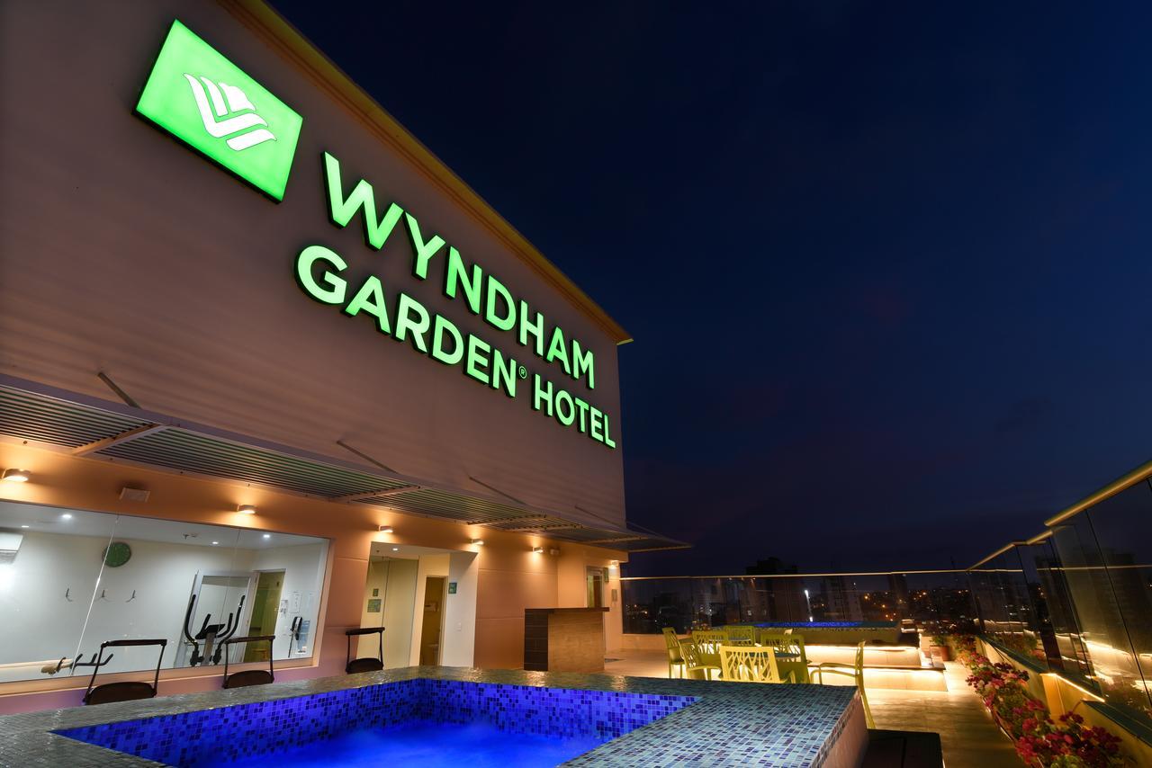 ホテル Wyndham Garden Barranquilla バランキージャ エクステリア 写真