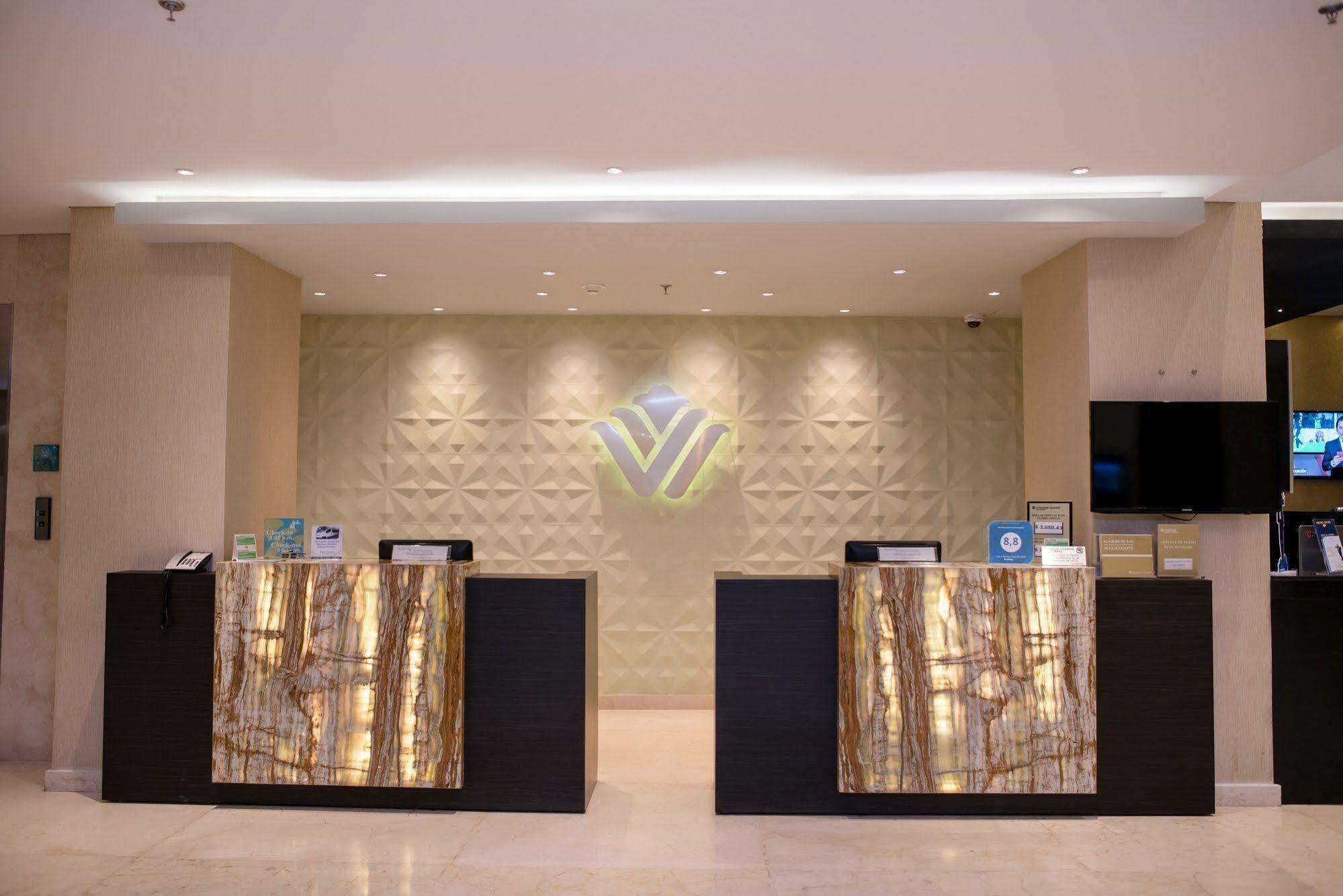 ホテル Wyndham Garden Barranquilla バランキージャ エクステリア 写真